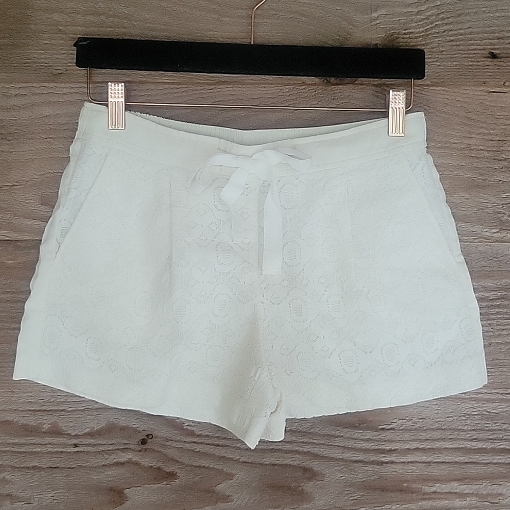 Loft Ivory Lace Shorts Size 2